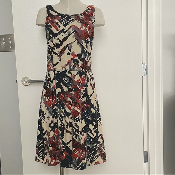 Fun dress with pockets from Anthropologie! - Picture 3 of 5
